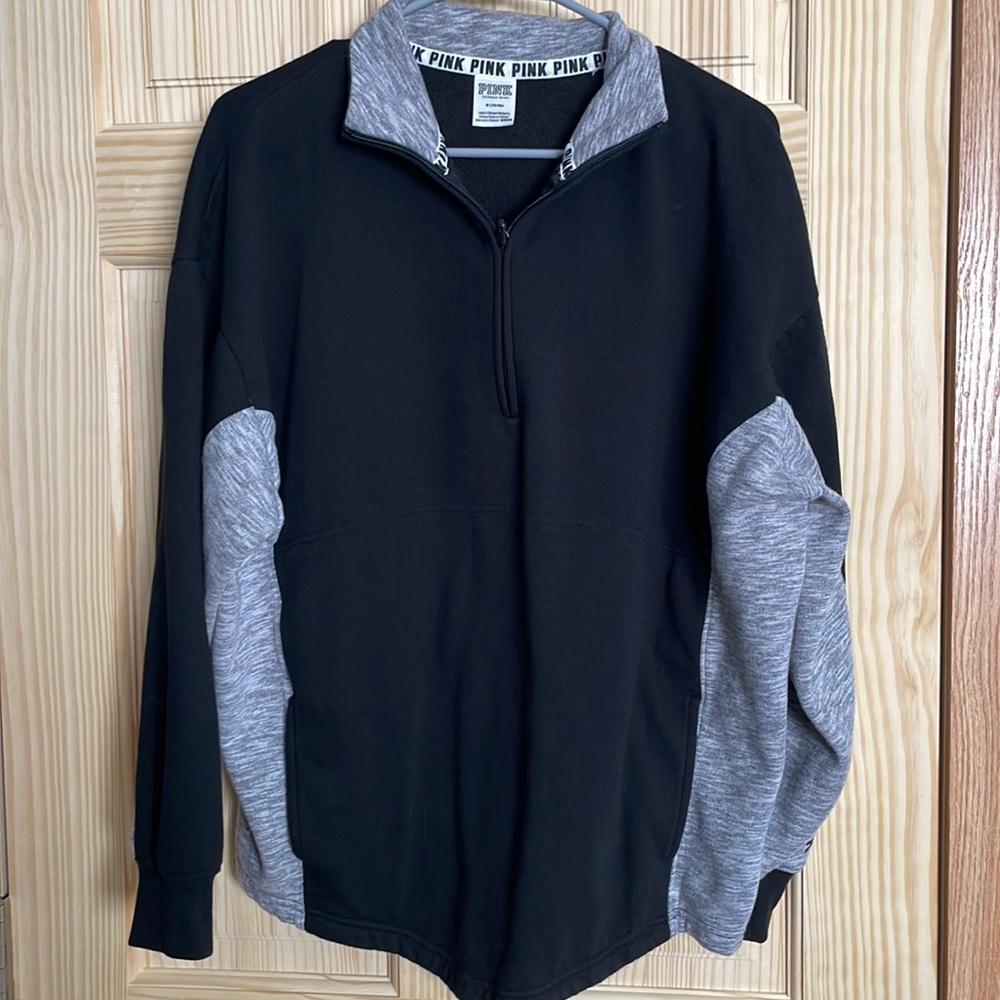 VICTORIA’S SECRET PINK black and grey zip pull over | Size M | Used, great cond.